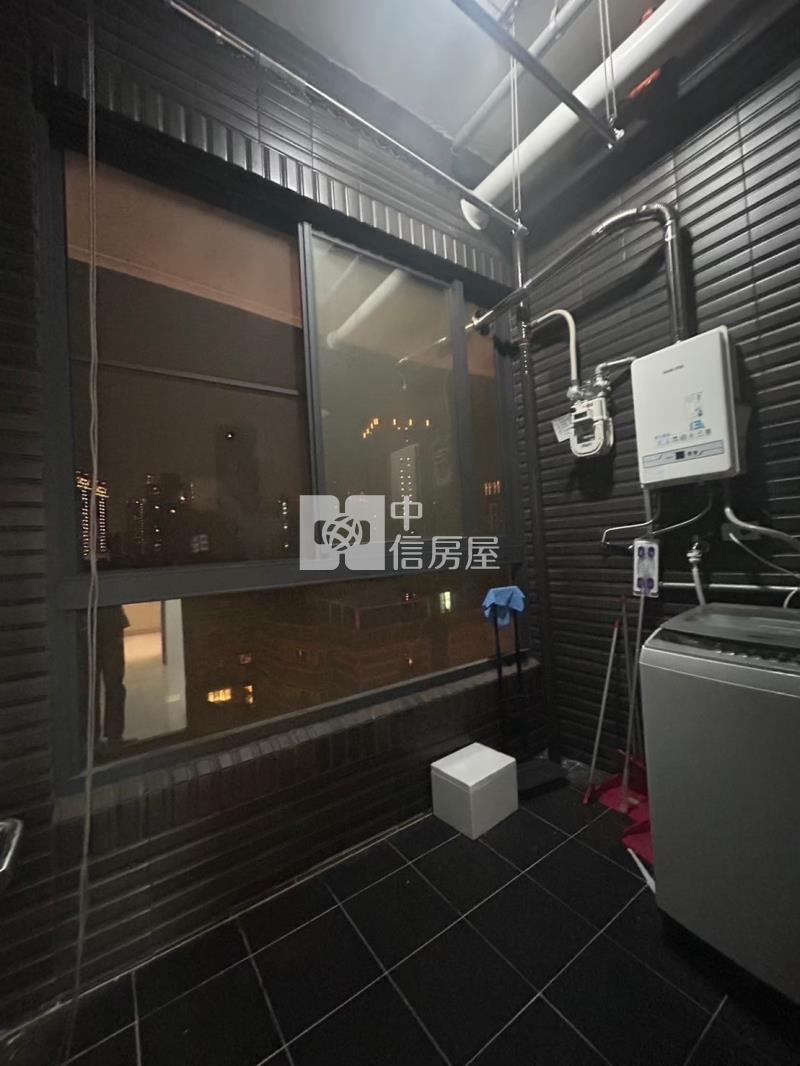 雲世代精美二房車房屋室內格局與周邊環境
