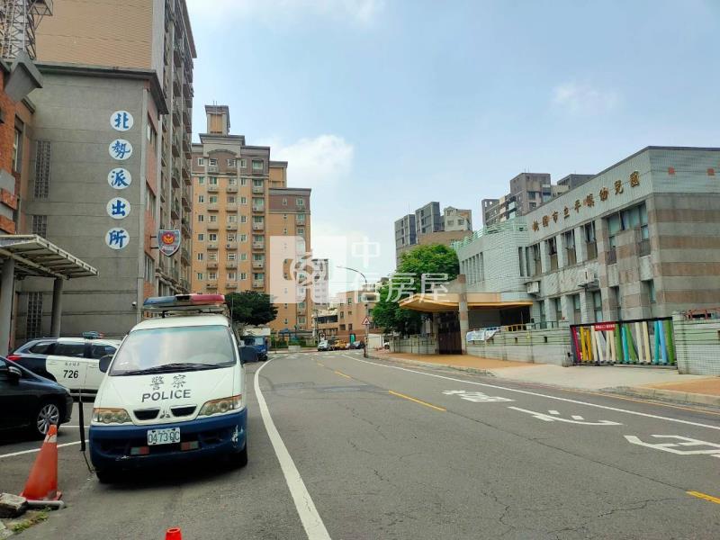 平鎮國中金店面房屋室內格局與周邊環境