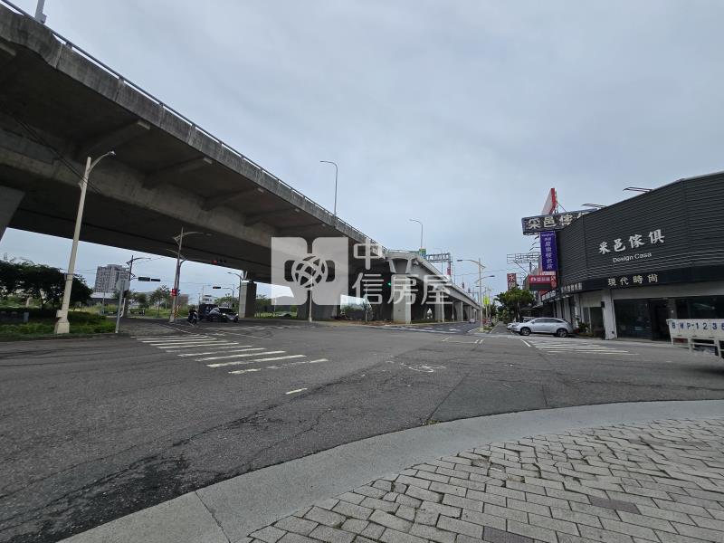潭子東寶住辦倉儲鋼構透天(專任)房屋室內格局與周邊環境