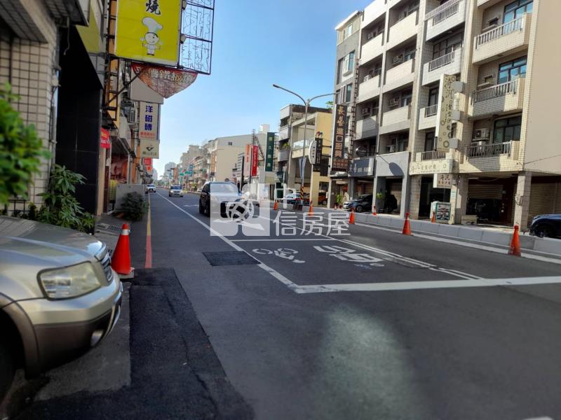 南區賢南街透天宅房屋室內格局與周邊環境