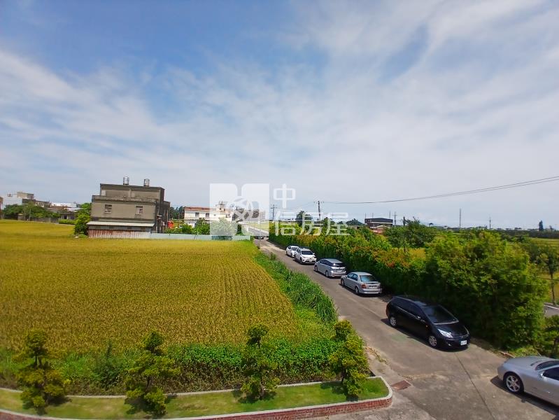 永安國小旁合法農舍房屋室內格局與周邊環境