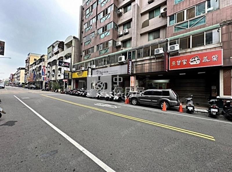 大面寬臨路雙平車樓店房屋室內格局與周邊環境