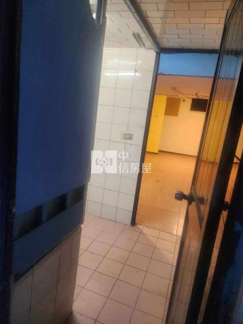 ●自來街漂亮店面房屋室內格局與周邊環境