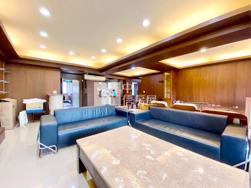 五期名宅3房平車房屋室內格局與周邊環境