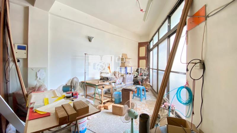 東區樂成宮角間賺錢透店房屋室內格局與周邊環境