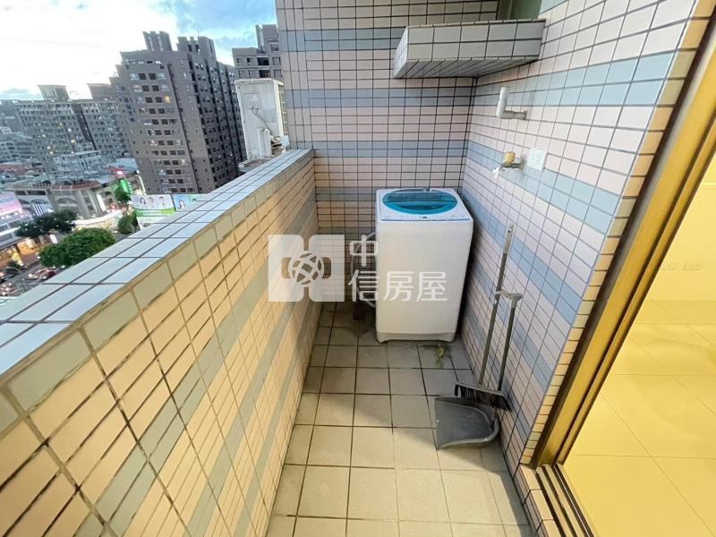 文心捷運一房一廳邊間雙陽台房屋室內格局與周邊環境