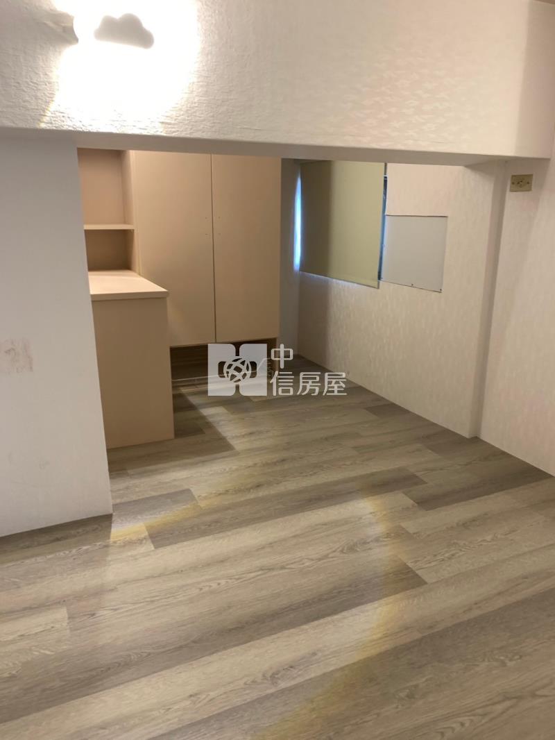 寶山名邸3+1房房屋室內格局與周邊環境
