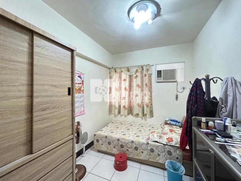 楊明國小稀有美三房房屋室內格局與周邊環境