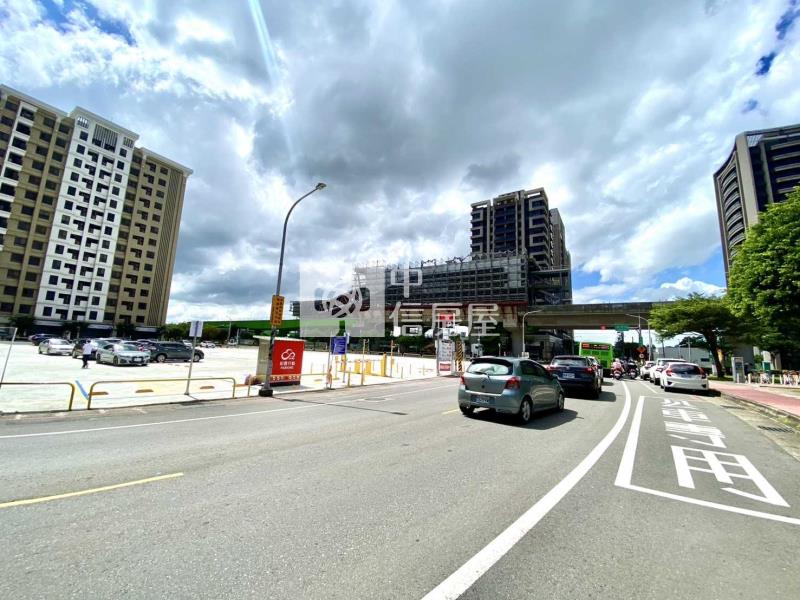 八德捷運建德興豐站商圈轉角3間金店面+3車位-C房屋室內格局與周邊環境