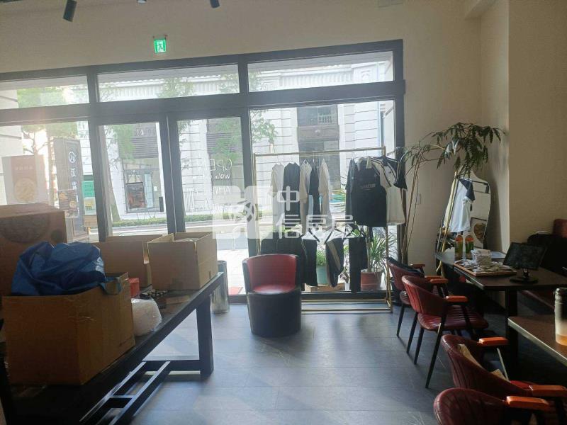 富台國小千戶金店面房屋室內格局與周邊環境