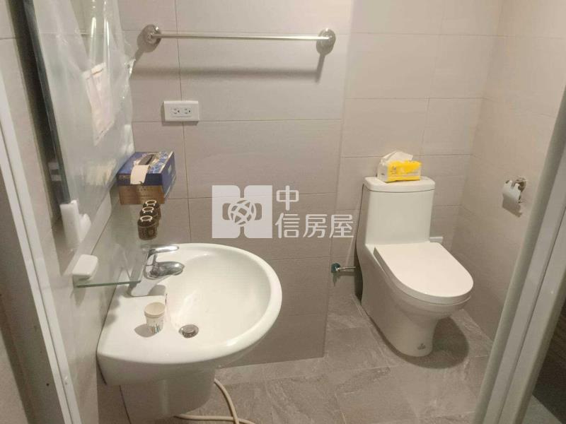 富台國小千戶金店面房屋室內格局與周邊環境