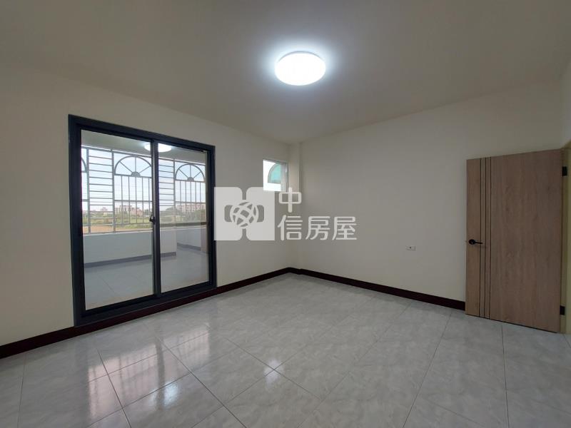 觀音區近新坡市區(大富路)透天房屋室內格局與周邊環境