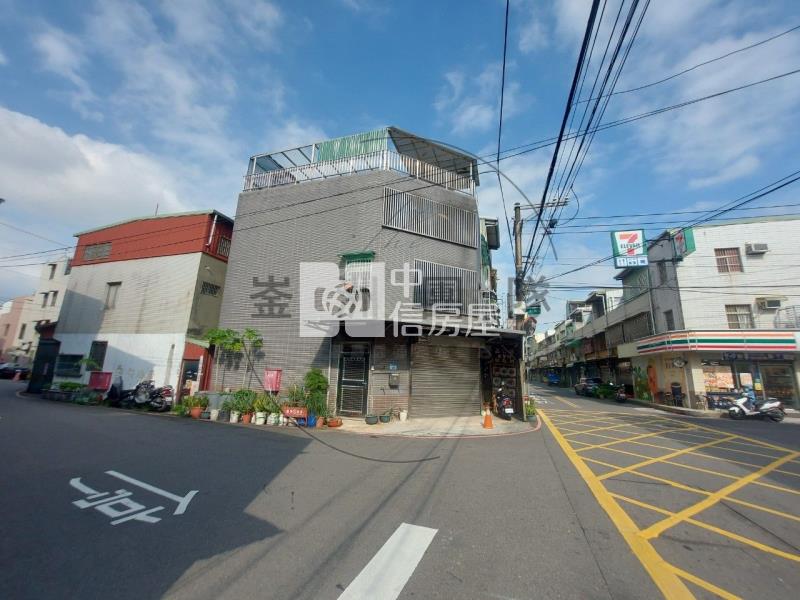 平鎮邊間臨路透天房屋室內格局與周邊環境