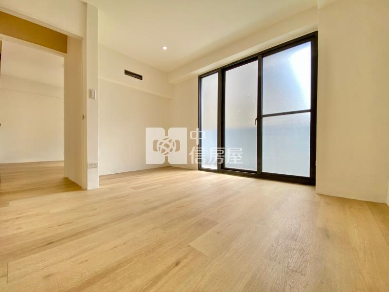 中國醫｜一中商圈三面採光水電全更新低總價3房美寓房屋室內格局與周邊環境