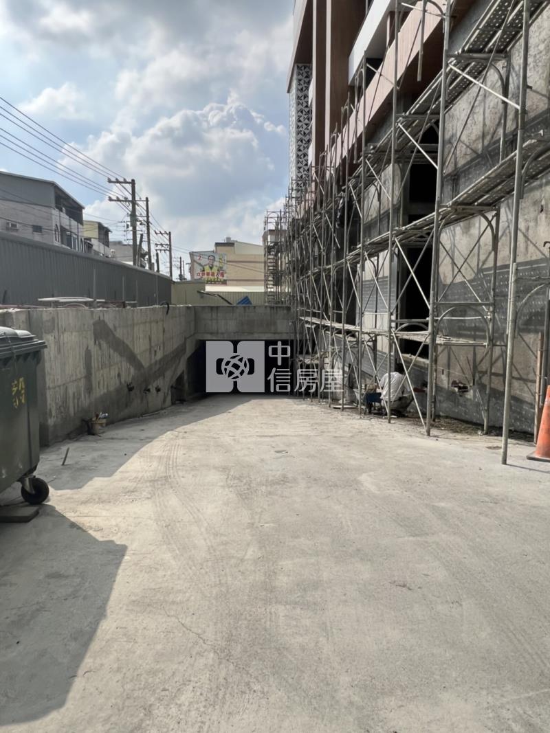 居閑五X-HAUS邊間3房有車位房屋室內格局與周邊環境