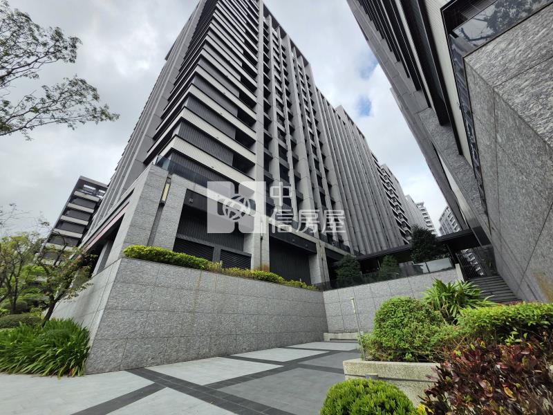 新橫濱2夢悅城大露台二房平車房屋室內格局與周邊環境