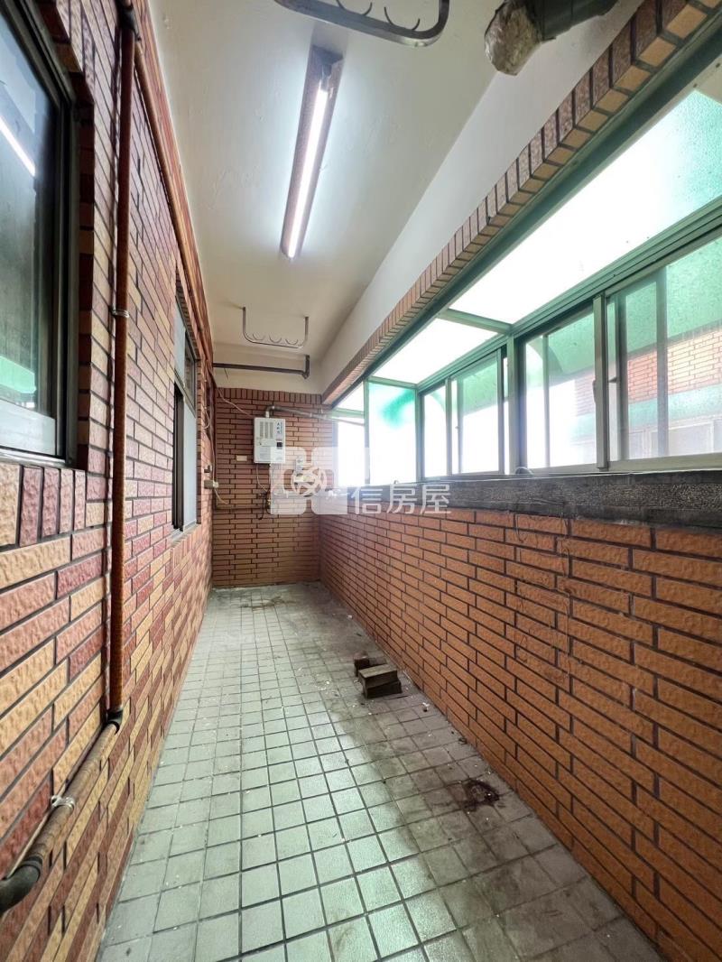 內壢自立國宅大三房車房屋室內格局與周邊環境