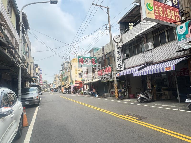 建國市場金店面房屋室內格局與周邊環境