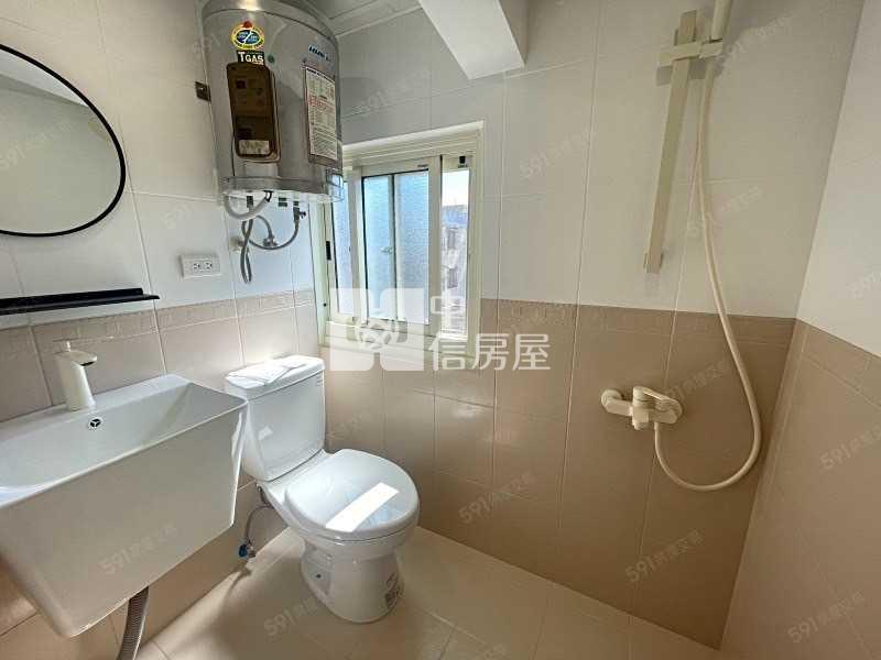 中原體育區整新3大套房房屋室內格局與周邊環境