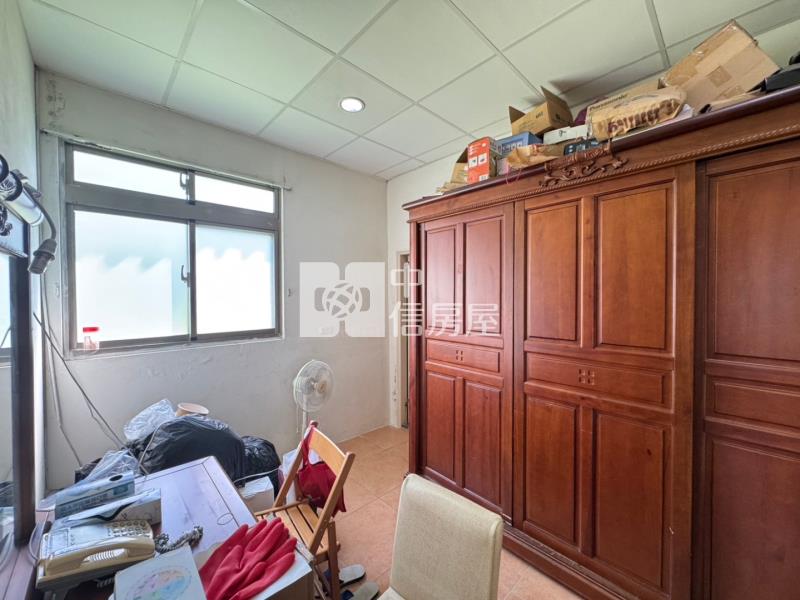 龍科大面寬稀有農舍~春源鋼鐵旁房屋室內格局與周邊環境