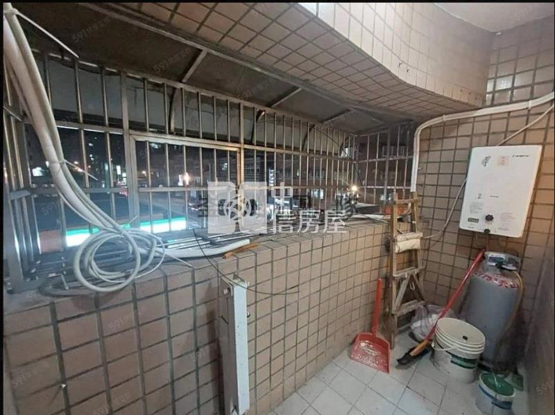 邦國世紀3房車房屋室內格局與周邊環境