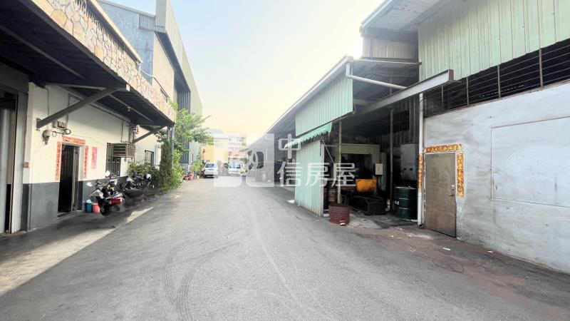 太平大面寬合法三照廠房房屋室內格局與周邊環境