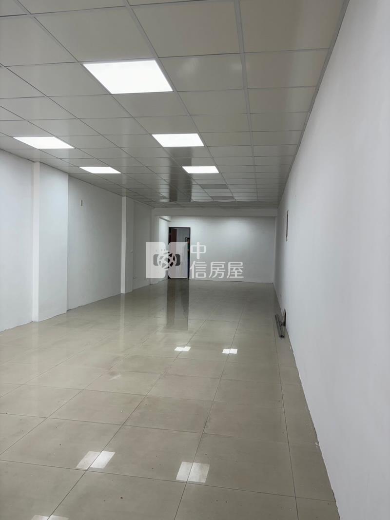 蘋果村一樓店面房屋室內格局與周邊環境