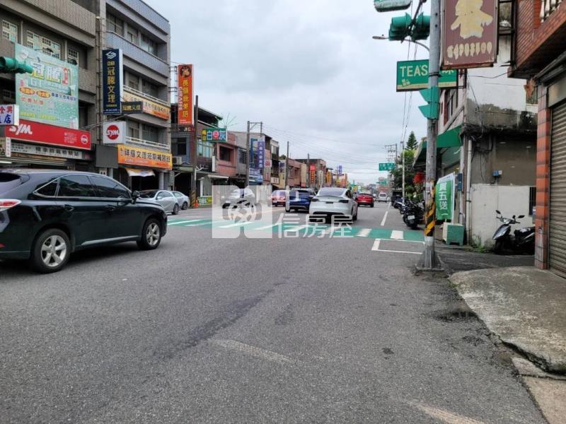 正山東路可蓋資材室農地(前後臨路)房屋室內格局與周邊環境