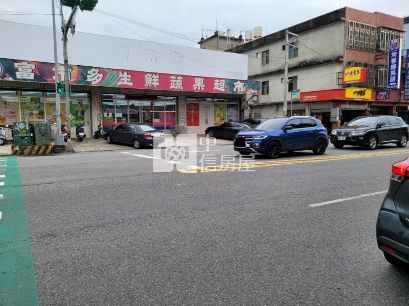 正山東路可蓋資材室農地(前後臨路)房屋室內格局與周邊環境