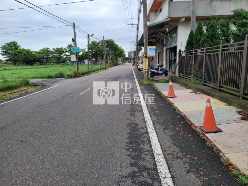 正山東路可蓋資材室農地(前後臨路)房屋室內格局與周邊環境