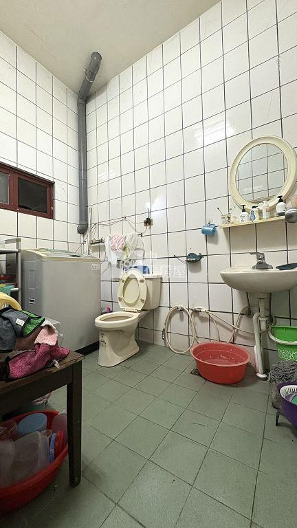 林森國小大透天(中信卓越團隊)房屋室內格局與周邊環境