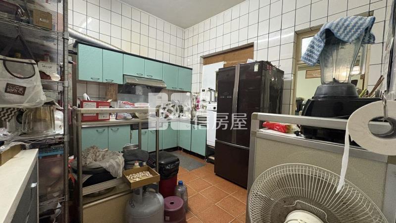 林森國小大透天(中信卓越團隊)房屋室內格局與周邊環境