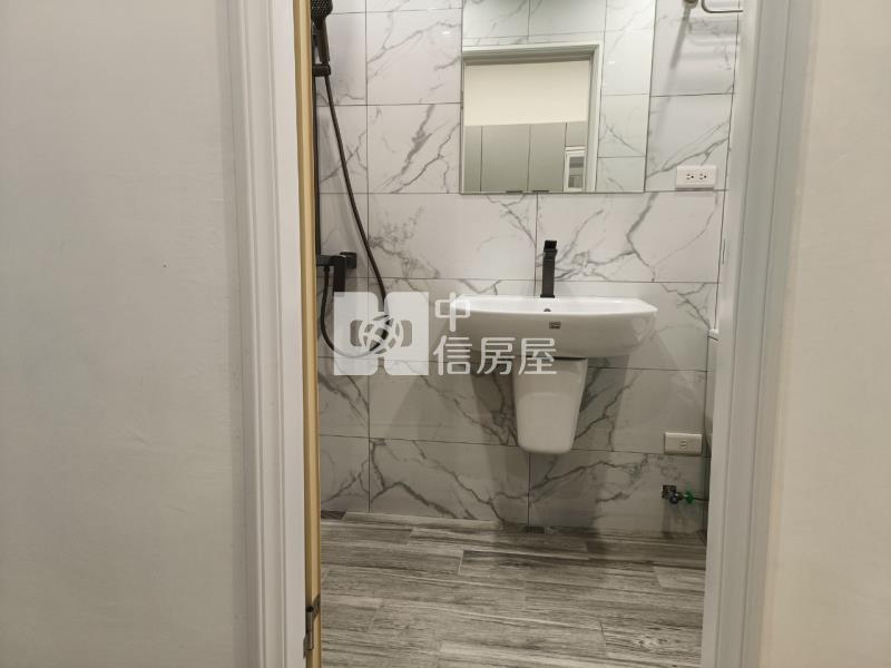 楠梓右昌整新1+2樓房屋室內格局與周邊環境