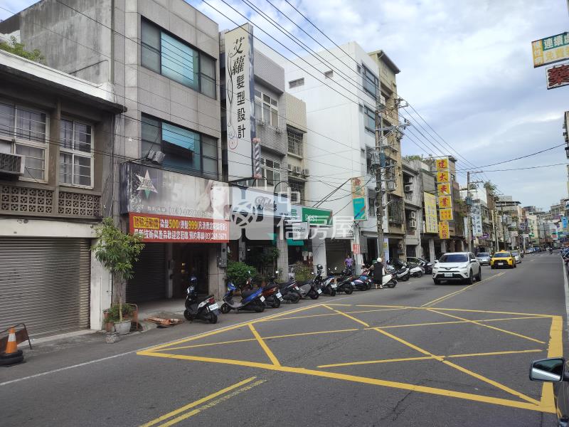 中壢火車站電梯百坪金透店房屋室內格局與周邊環境