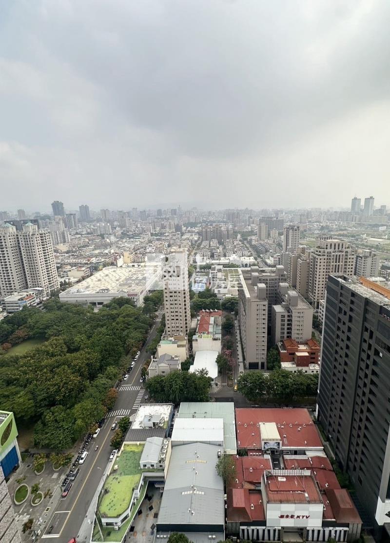 文心愛悅高樓層視野兩房平車房屋室內格局與周邊環境