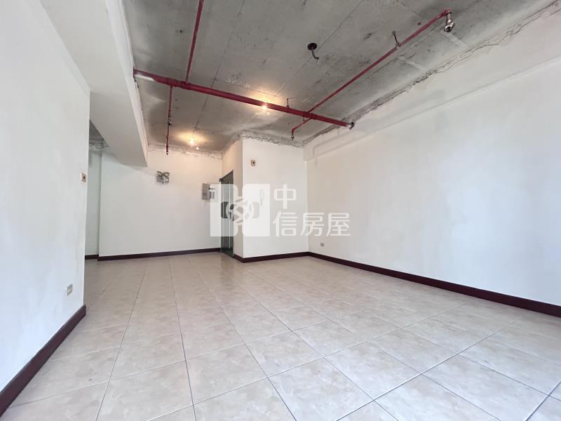 內壢自立國宅景觀三房車位房屋室內格局與周邊環境