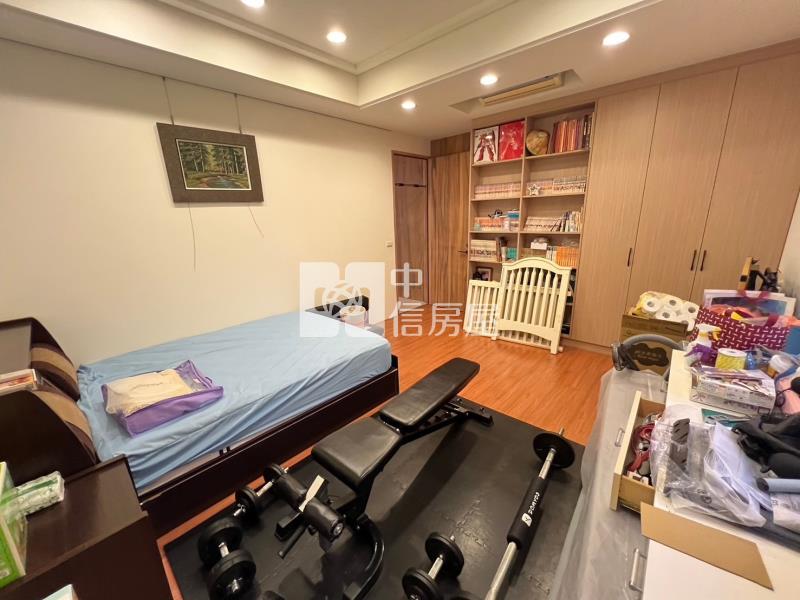 工學&美村商圈稀有大坪數四房打通戶+平車房屋室內格局與周邊環境