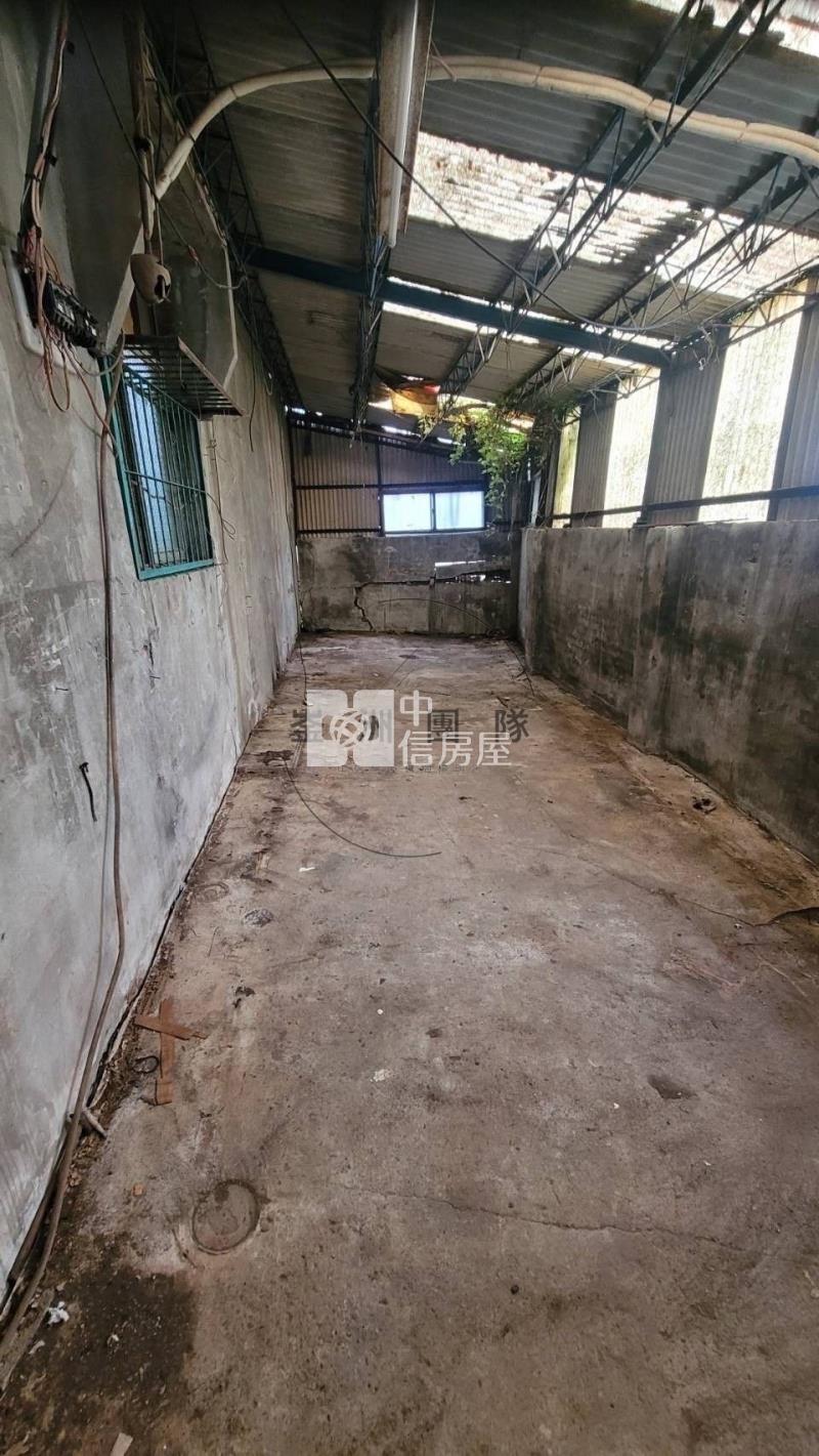 龍岡商區雙學區邊間透天房屋室內格局與周邊環境