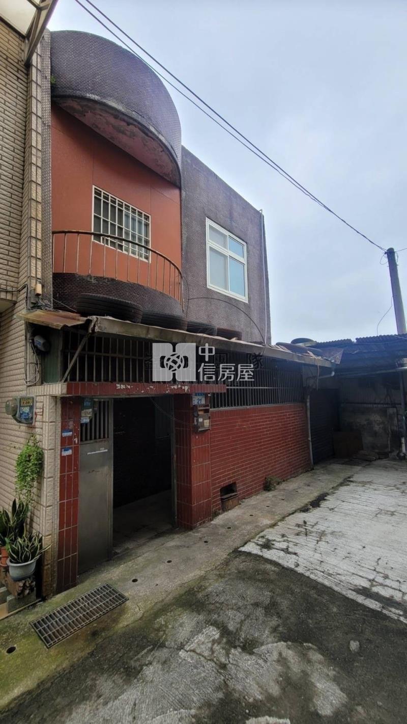 龍岡商區雙學區邊間透天房屋室內格局與周邊環境