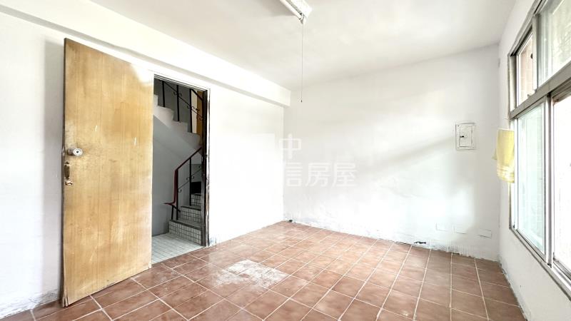 D-58長龍透天房屋室內格局與周邊環境