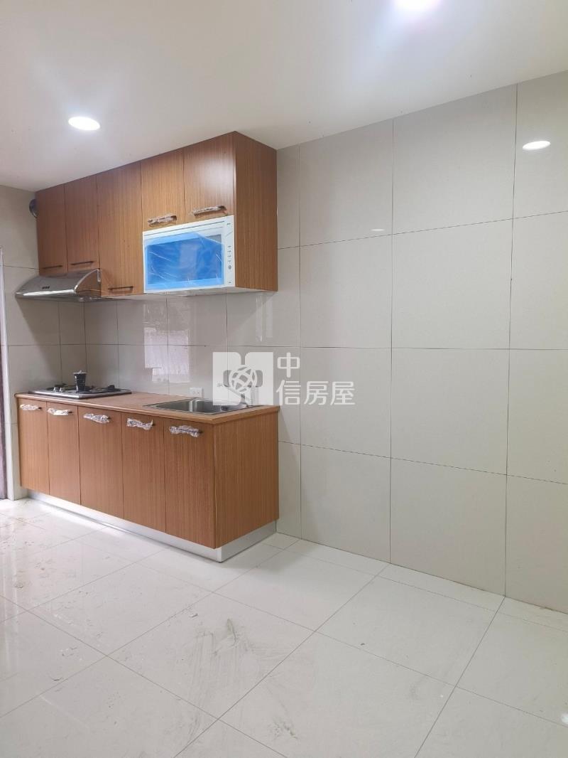 ▲仁愛富悅旁翻新景觀透天B房屋室內格局與周邊環境
