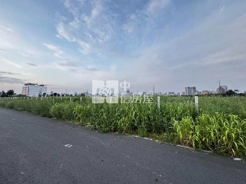 13期南屯百坪方正建地房屋室內格局與周邊環境