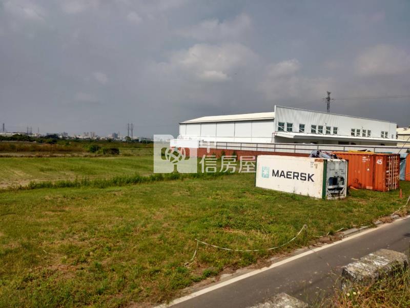 新市大社工廠邊有水有電美農地房屋室內格局與周邊環境