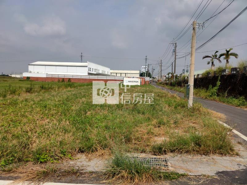 新市大社工廠邊有水有電美農地房屋室內格局與周邊環境