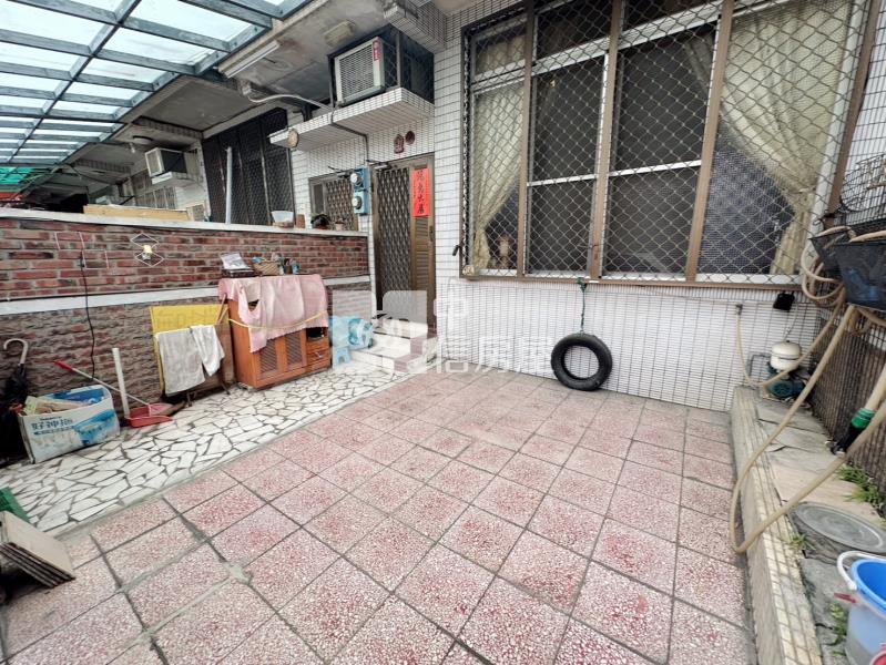 民俗公園永久棟距車庫美墅房屋室內格局與周邊環境