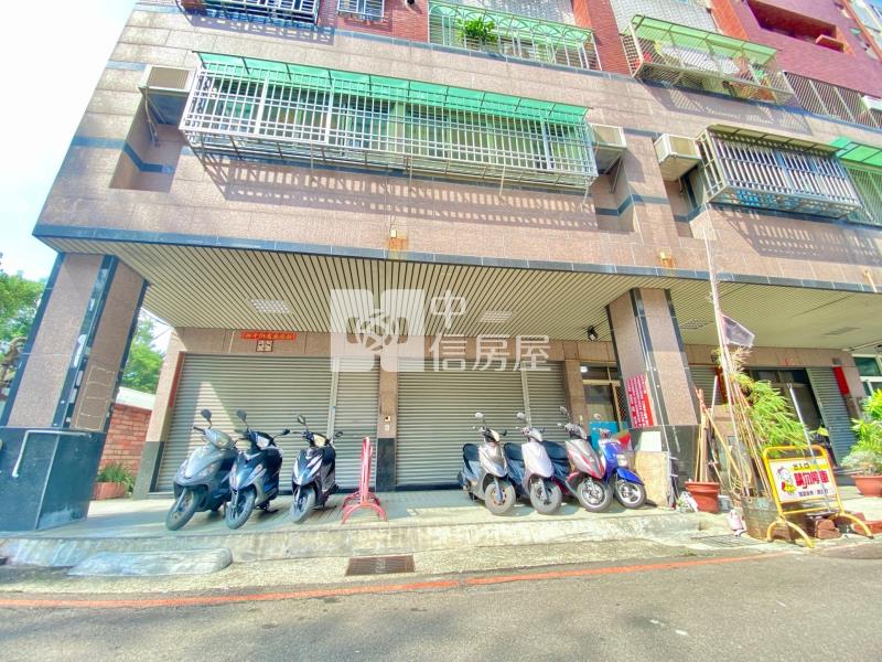 美村X工學商圈｜邊間8.7米大面寬1+2樓雙店面房屋室內格局與周邊環境