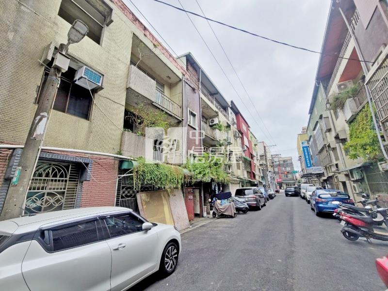 中壢萬能科大 28坪DIY大三房公寓房屋室內格局與周邊環境