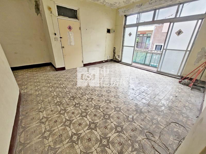 中壢萬能科大 28坪DIY大三房公寓房屋室內格局與周邊環境