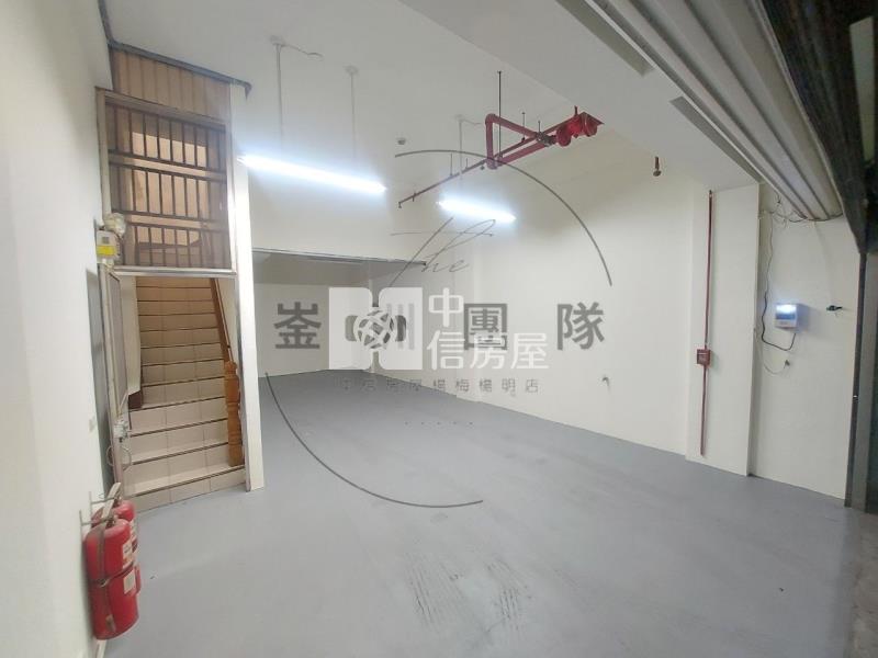 楊梅國中透天房屋室內格局與周邊環境