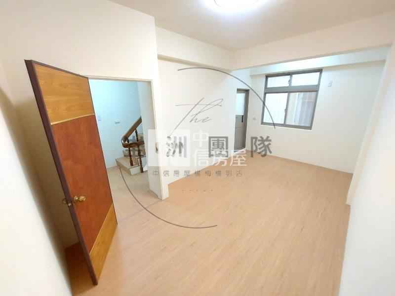楊梅國中透天房屋室內格局與周邊環境